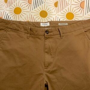 Goodfellow straight leg, brushed chino pants